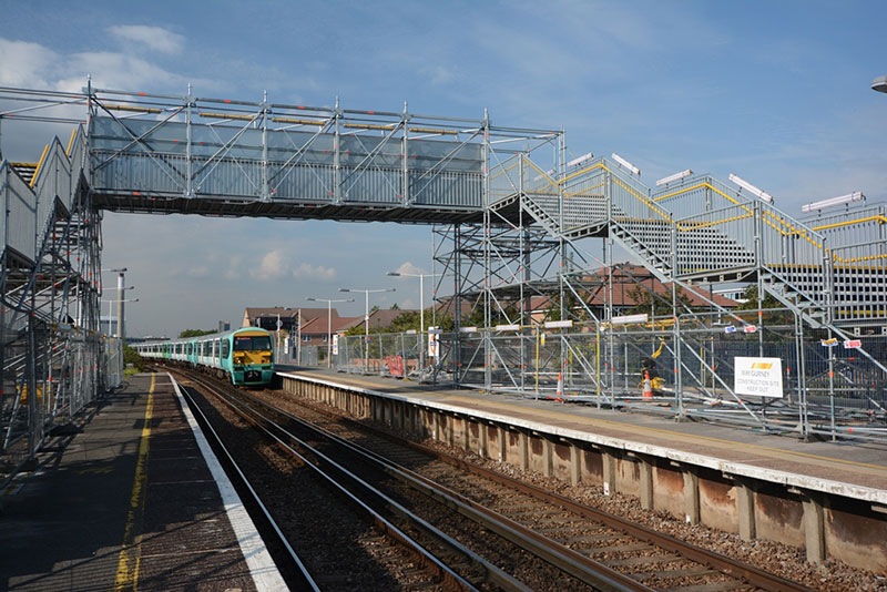 scaffolding planks